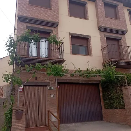 Casa La Parra En Teruel Holiday home Villastar