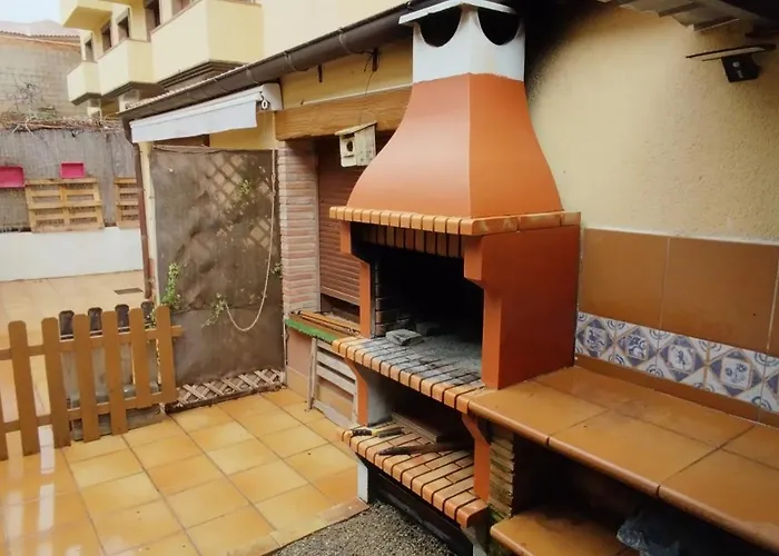 Casa La Parra En Teruel *